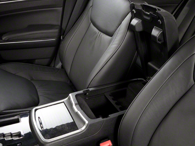 2013 Chrysler 300 300C