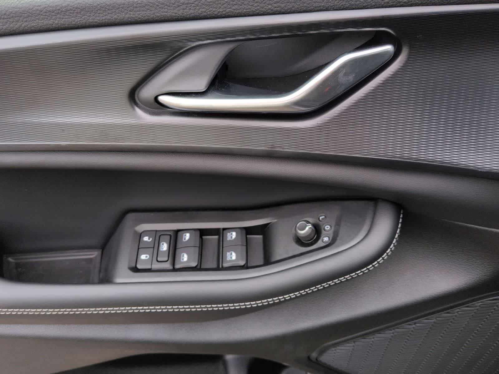 2026 Jeep Grand Cherokee GRAND CHEROKEE LAREDO X 4X4