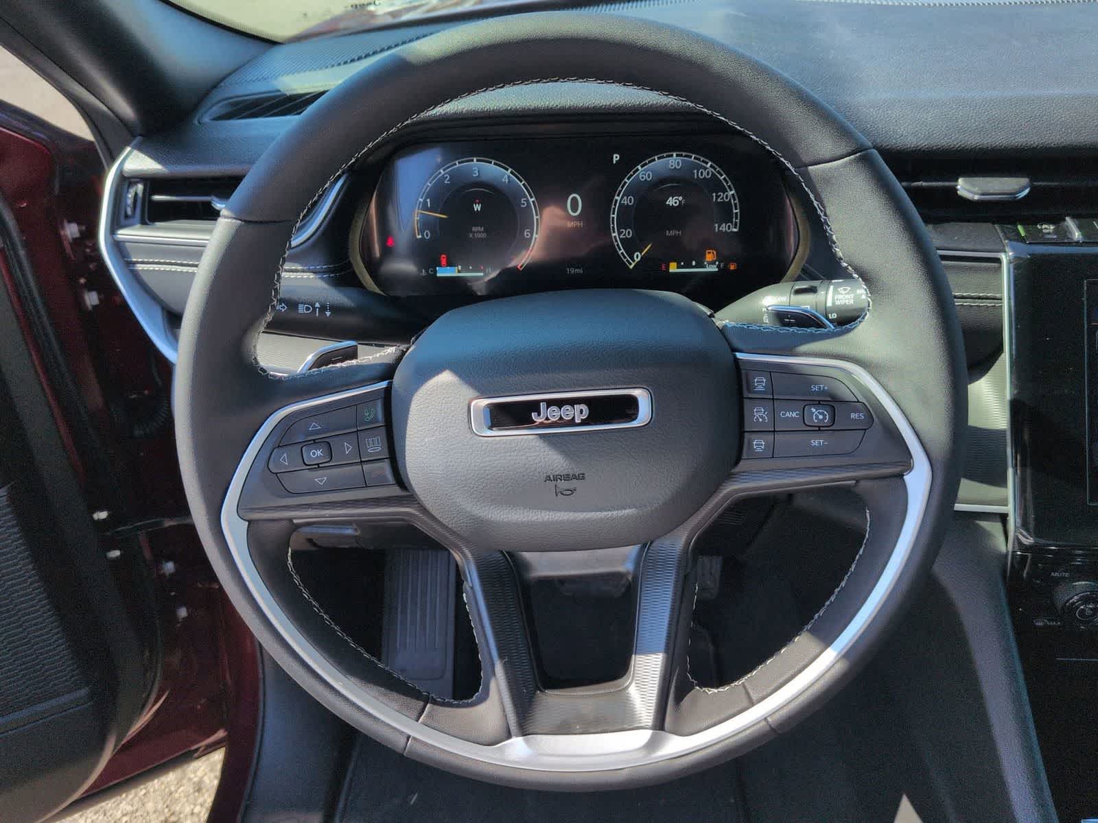 2026 Jeep Grand Cherokee GRAND CHEROKEE LAREDO X 4X4