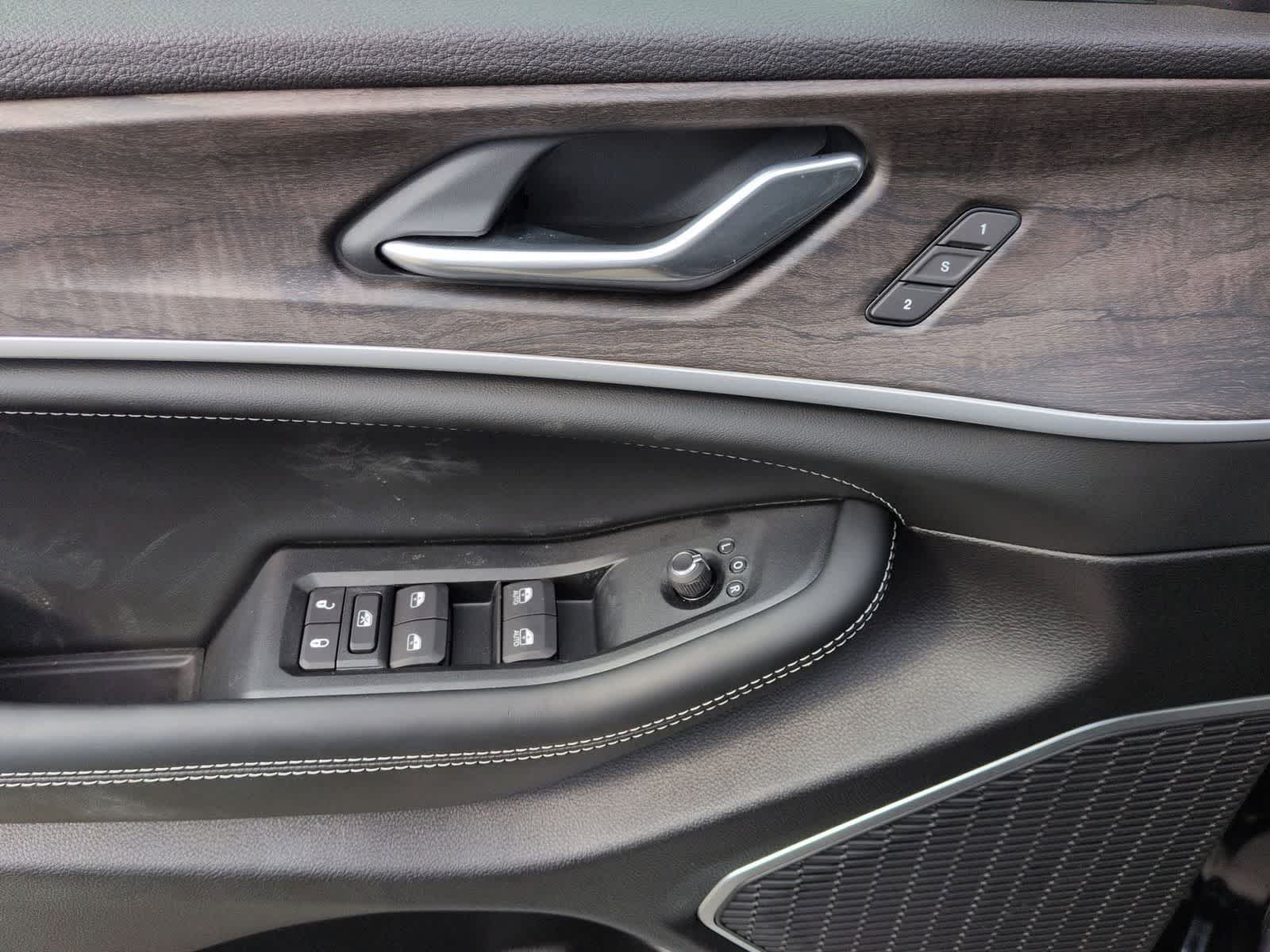 2026 Jeep Grand Cherokee GRAND CHEROKEE LIMITED RESERVE 4X4