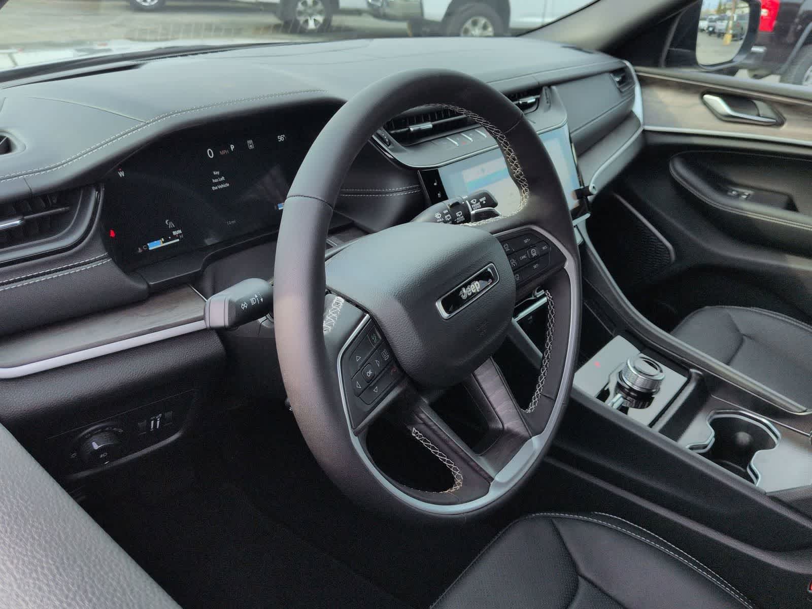 2026 Jeep Grand Cherokee GRAND CHEROKEE LIMITED RESERVE 4X4