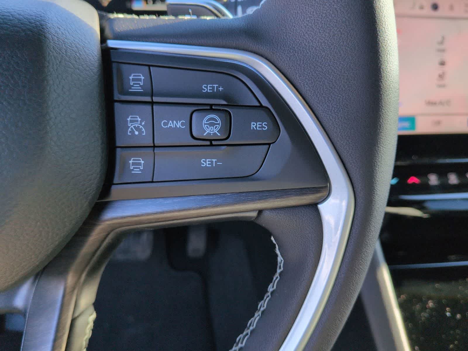 2026 Jeep Grand Cherokee GRAND CHEROKEE LIMITED RESERVE 4X4