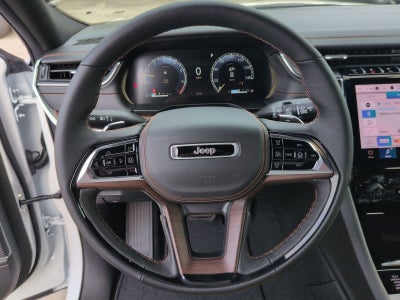 2025 Jeep Grand Cherokee GRAND CHEROKEE SUMMIT 4X4