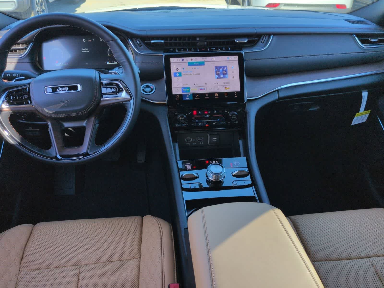 2025 Jeep Grand Cherokee GRAND CHEROKEE SUMMIT 4X4