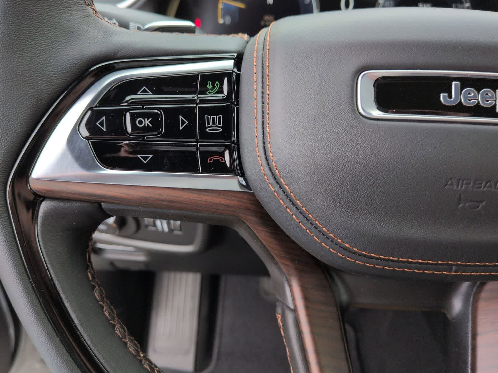 2025 Jeep Grand Cherokee GRAND CHEROKEE SUMMIT 4X4