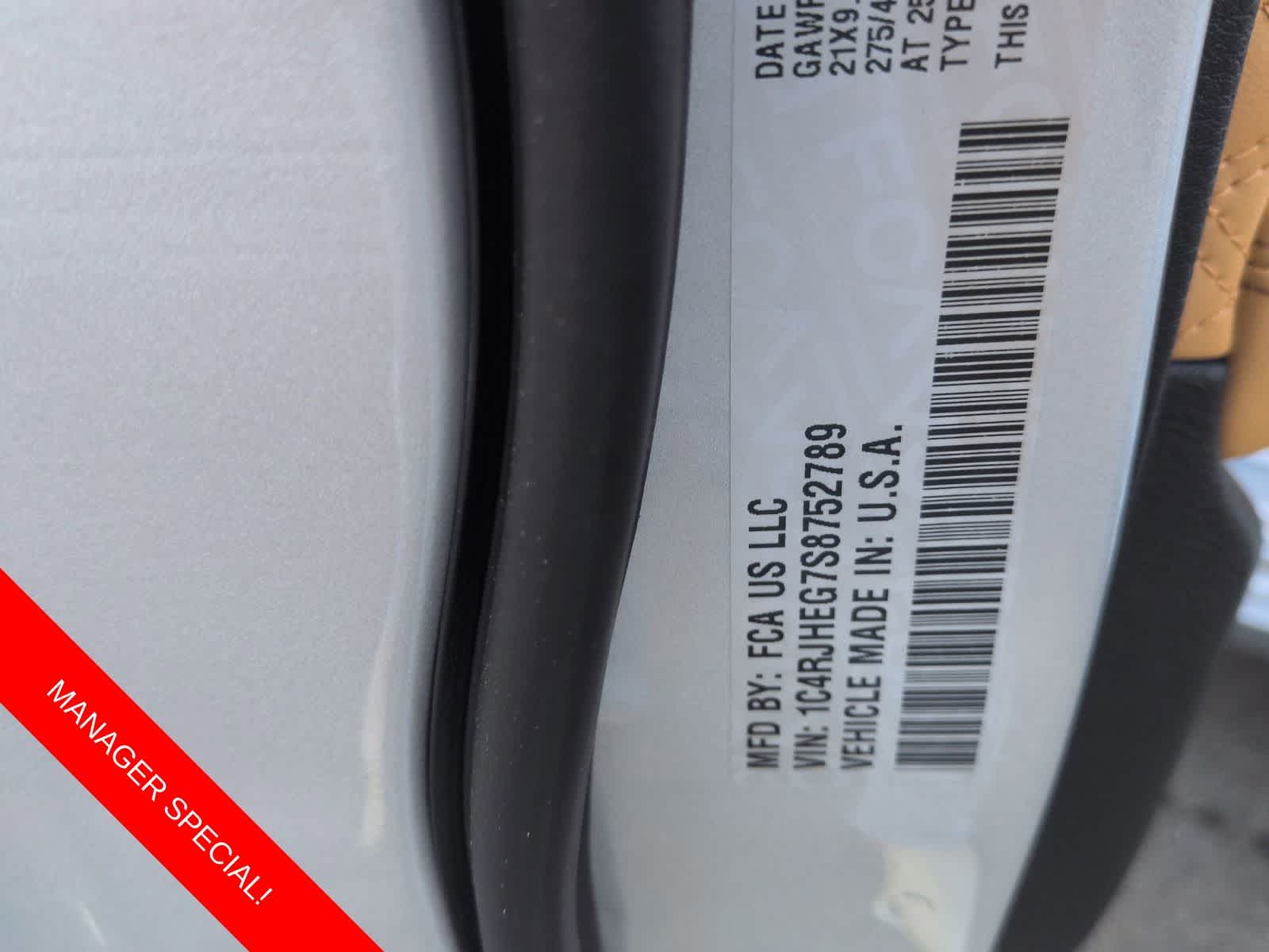 2025 Jeep Grand Cherokee GRAND CHEROKEE SUMMIT 4X4