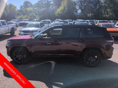 2025 Jeep Grand Cherokee GRAND CHEROKEE SUMMIT 4X4