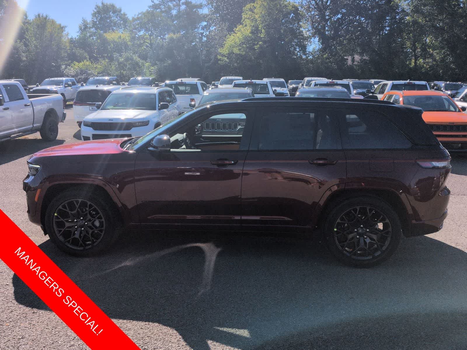 2025 Jeep Grand Cherokee GRAND CHEROKEE SUMMIT 4X4