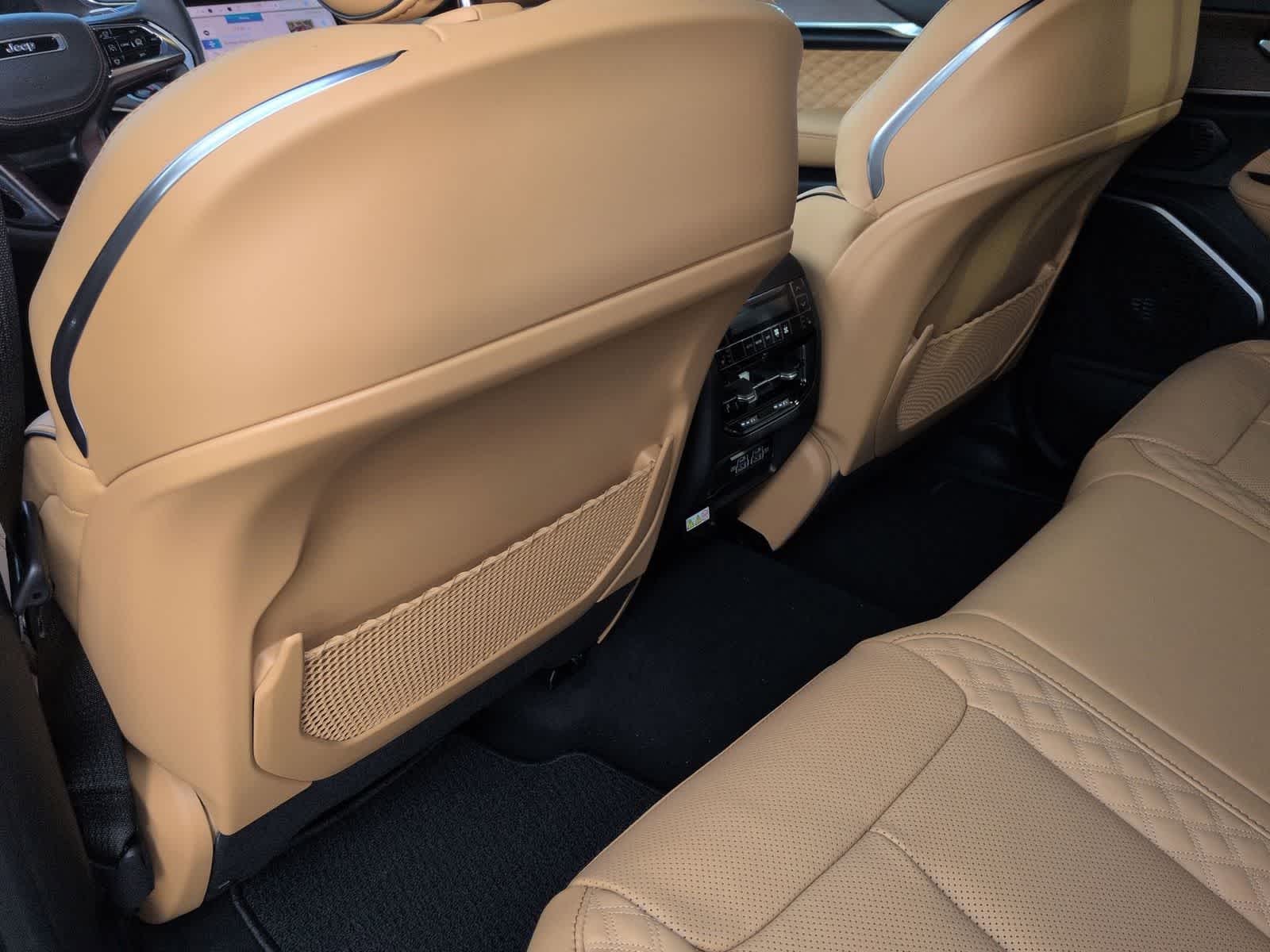 2025 Jeep Grand Cherokee GRAND CHEROKEE SUMMIT 4X4