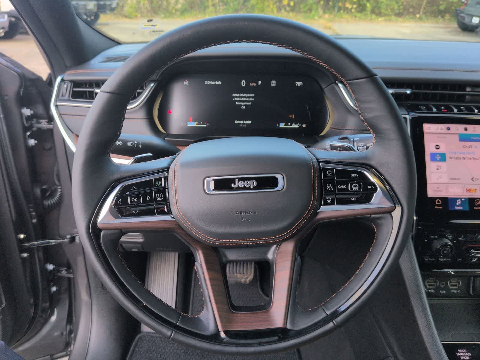 2025 Jeep Grand Cherokee GRAND CHEROKEE SUMMIT 4X4