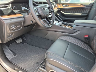 2026 Jeep Grand Cherokee GRAND CHEROKEE SUMMIT 4X4