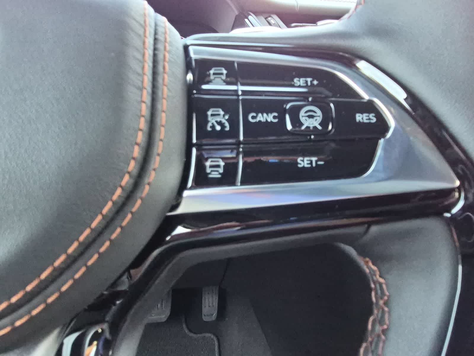 2026 Jeep Grand Cherokee GRAND CHEROKEE SUMMIT 4X4