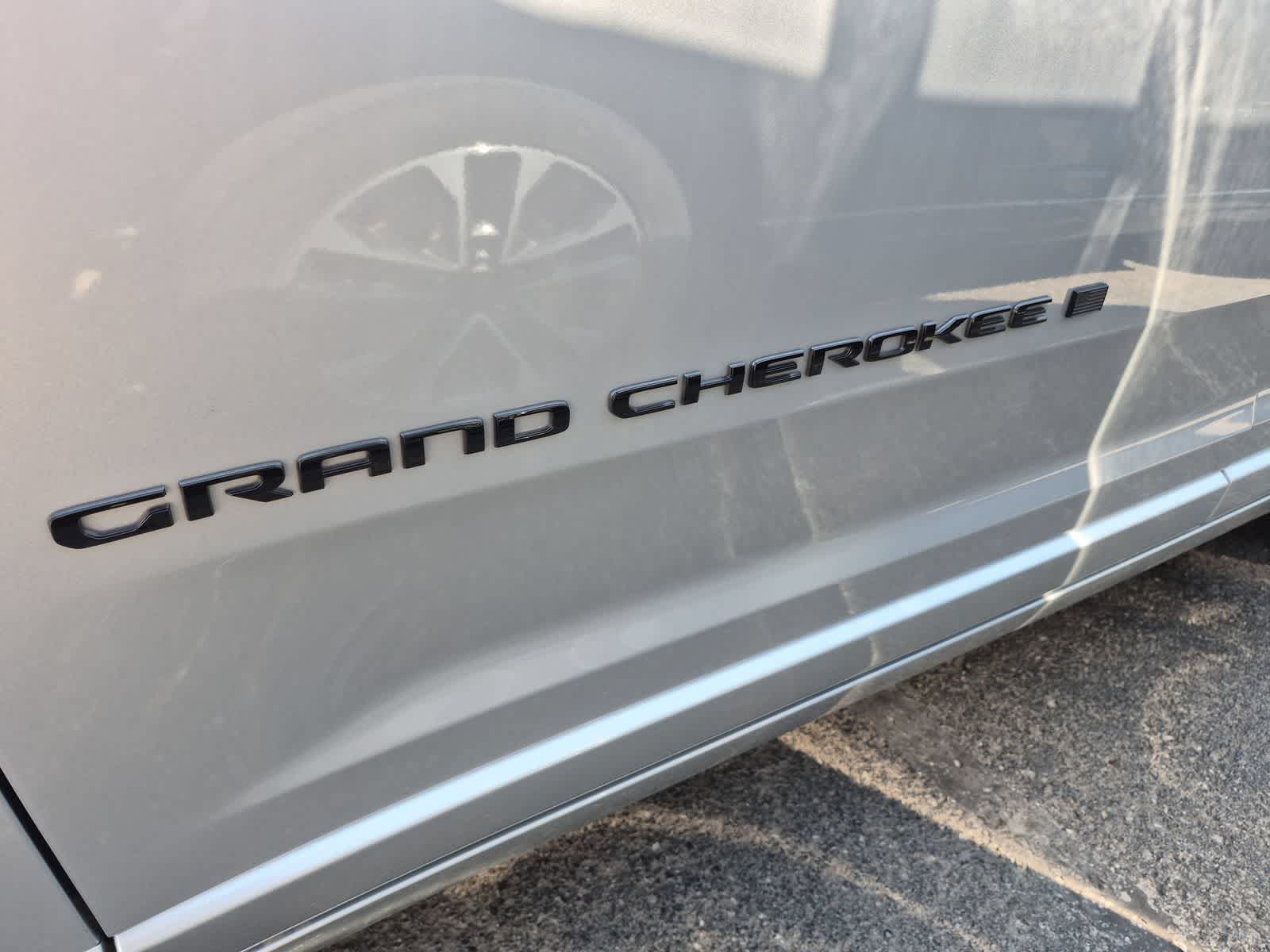 2026 Jeep Grand Cherokee GRAND CHEROKEE SUMMIT 4X4