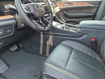 2026 Jeep Grand Cherokee GRAND CHEROKEE SUMMIT 4X4