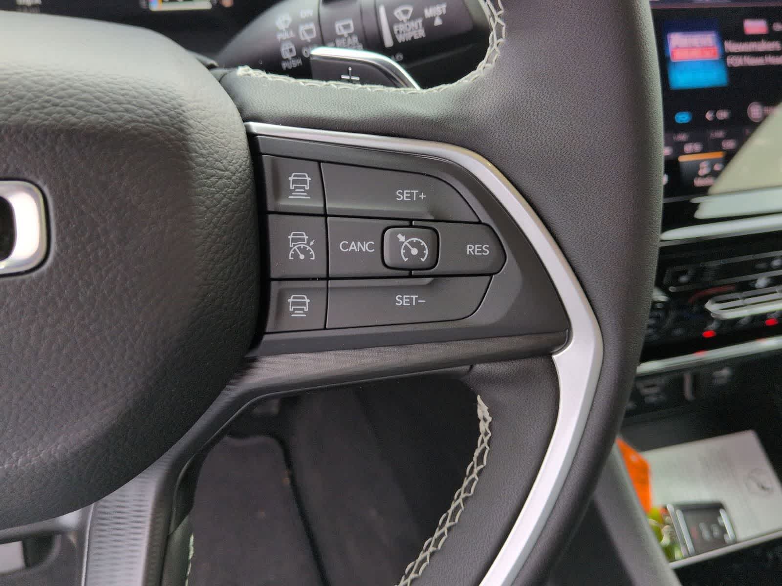 2025 Jeep Grand Cherokee GRAND CHEROKEE L ALTITUDE X 4X4