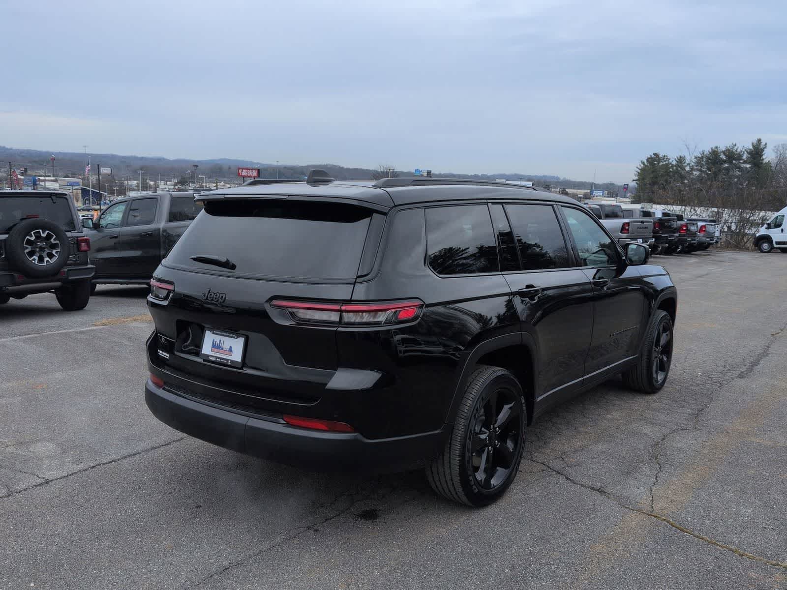 2025 Jeep Grand Cherokee GRAND CHEROKEE L ALTITUDE X 4X4