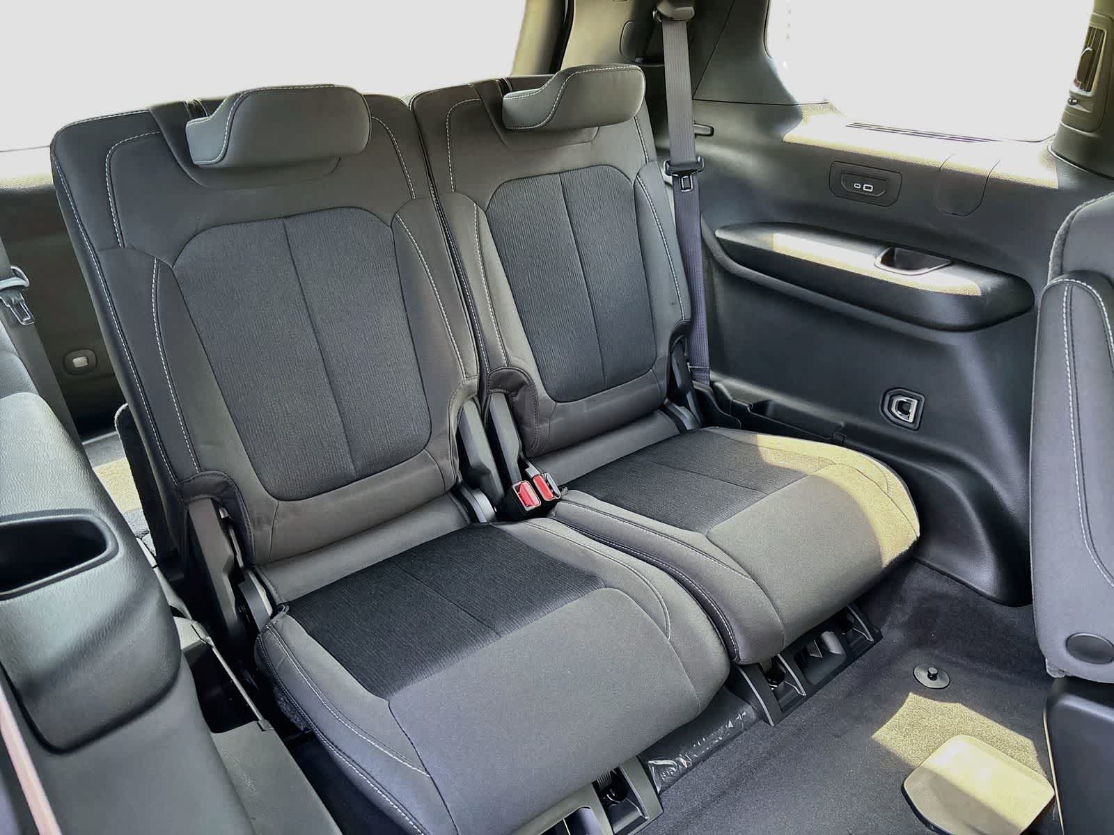 2026 Jeep Grand Cherokee GRAND CHEROKEE L LAREDO X 4X4
