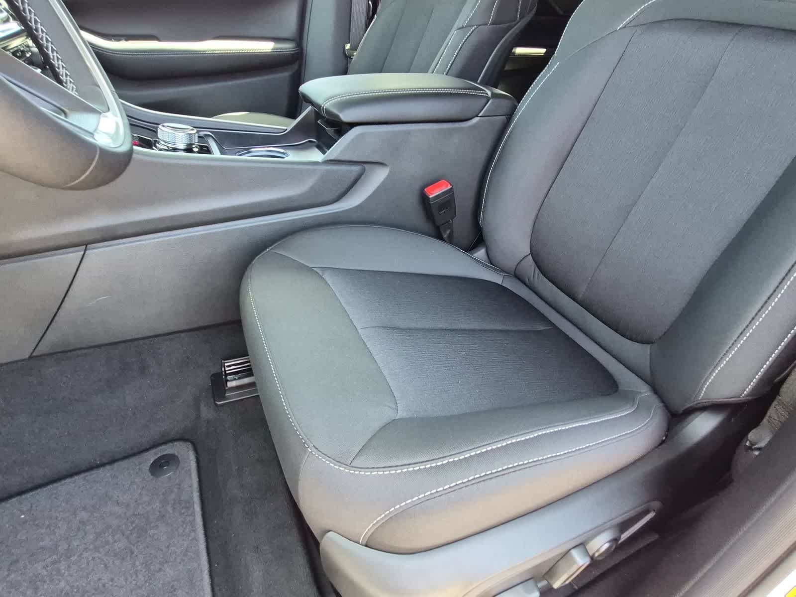 2026 Jeep Grand Cherokee GRAND CHEROKEE L LAREDO X 4X4