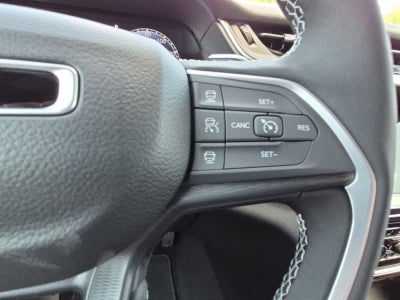 2026 Jeep Grand Cherokee GRAND CHEROKEE L LAREDO X 4X4