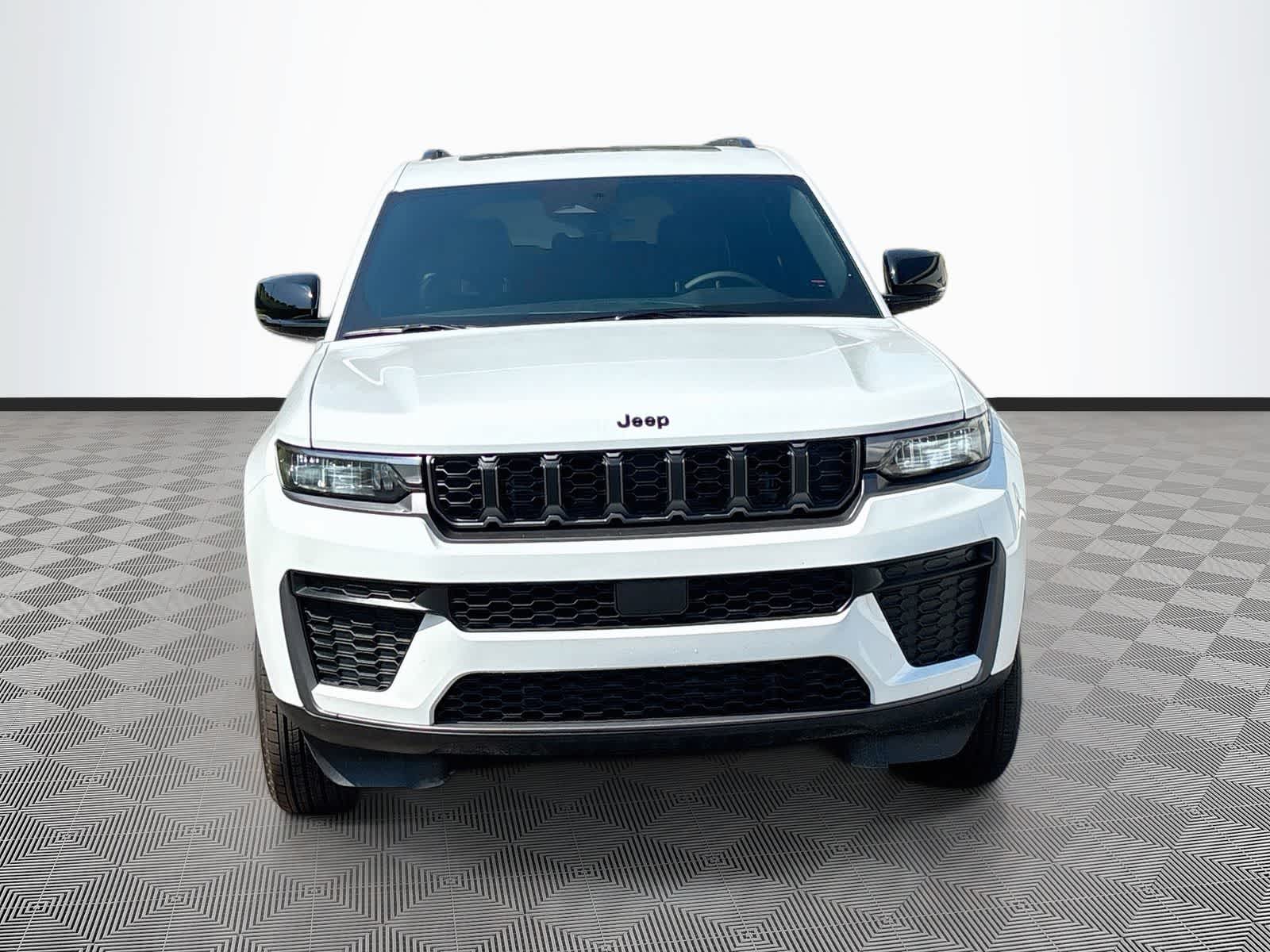 2026 Jeep Grand Cherokee GRAND CHEROKEE L LAREDO ALTITUDE 4X4