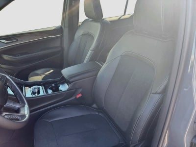 2027 Jeep Grand Cherokee GRAND CHEROKEE L LAREDO ALTITUDE 4X4