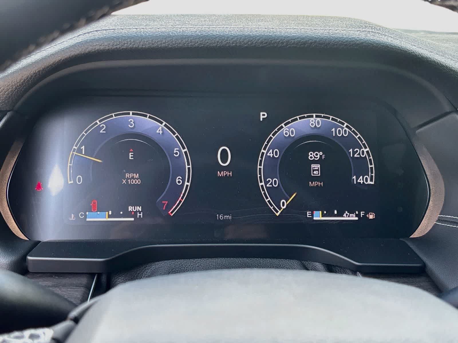 2027 Jeep Grand Cherokee Laredo Altitude