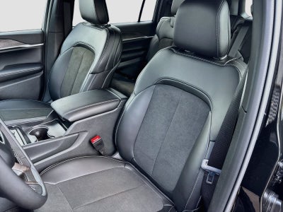 2027 Jeep Grand Cherokee GRAND CHEROKEE L LAREDO ALTITUDE 4X4