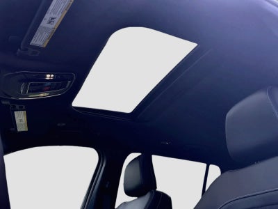 2027 Jeep Grand Cherokee Laredo Altitude