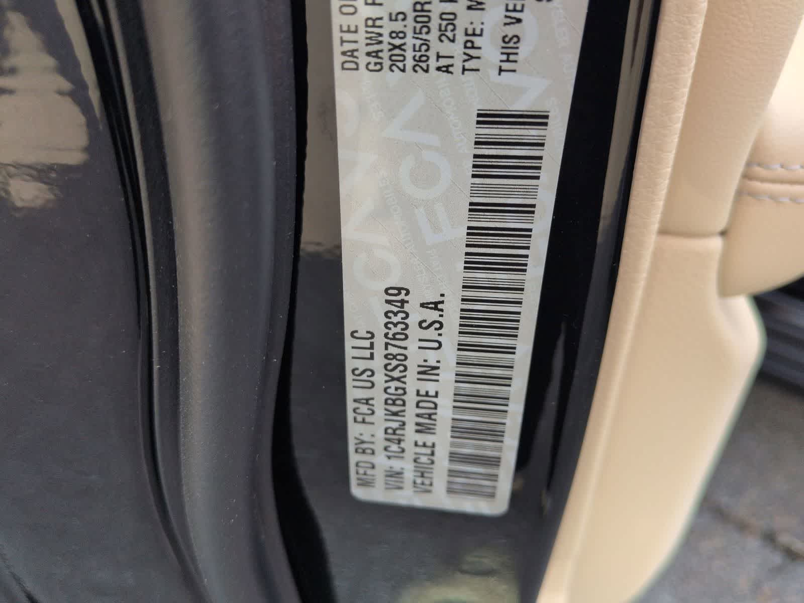 2025 Jeep Grand Cherokee GRAND CHEROKEE L LIMITED 4X4