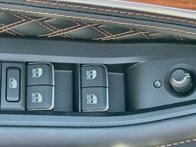 2027 Jeep Grand Cherokee GRAND CHEROKEE L SUMMIT 4X4