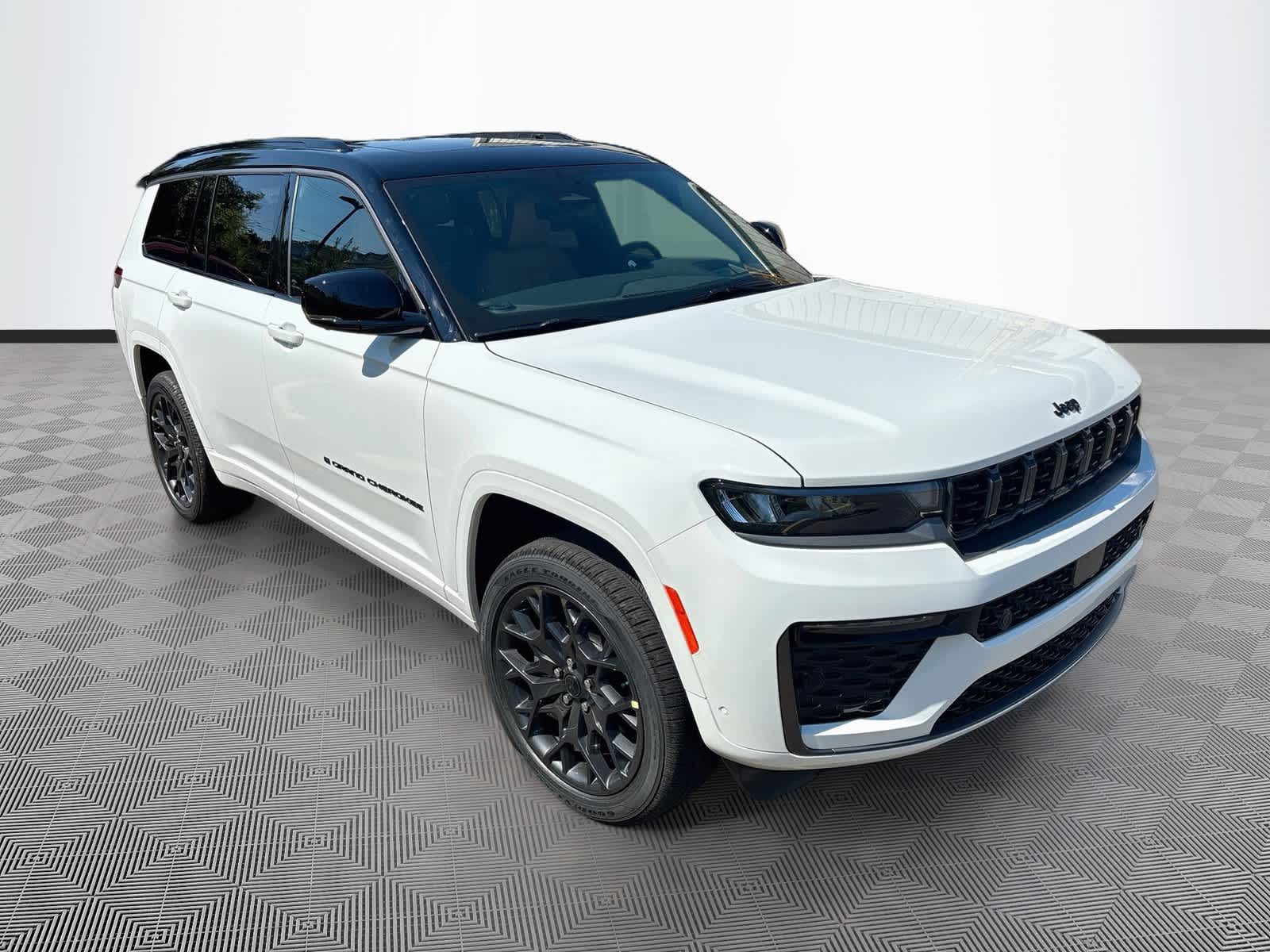 2027 Jeep Grand Cherokee GRAND CHEROKEE L SUMMIT 4X4
