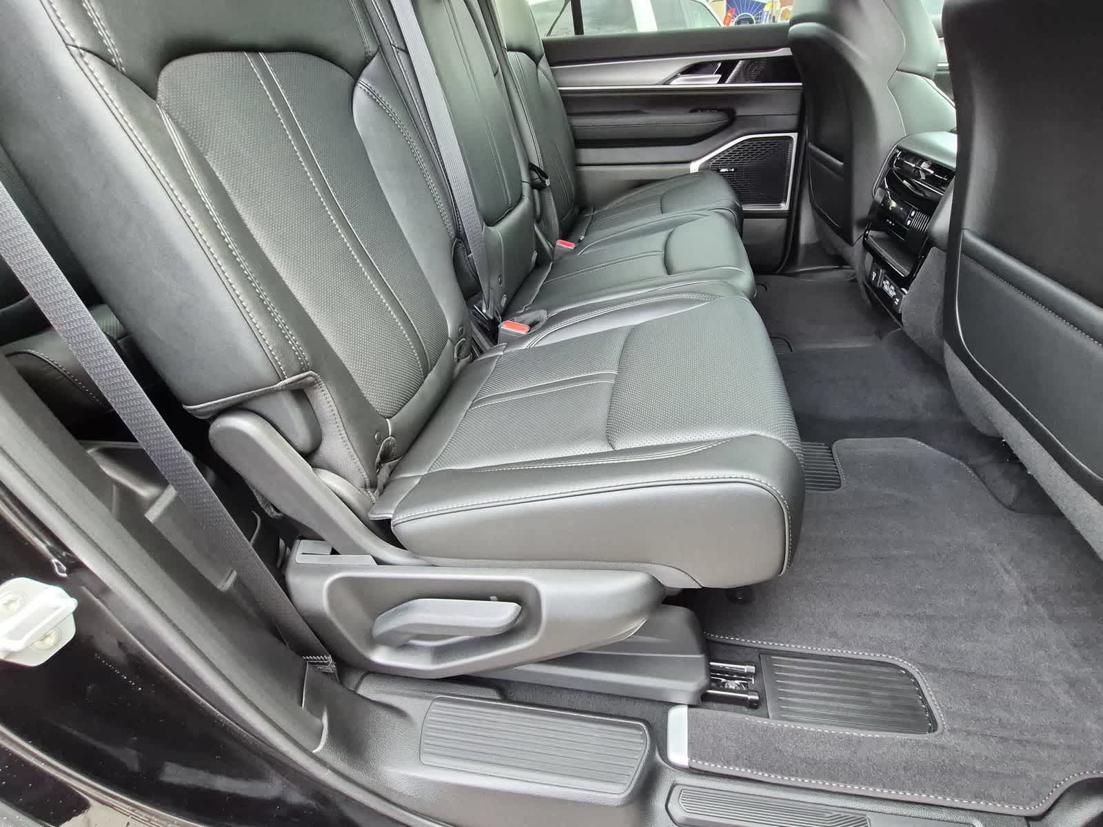 2026 Jeep Grand Wagoneer L GRAND WAGONEER L 4X4