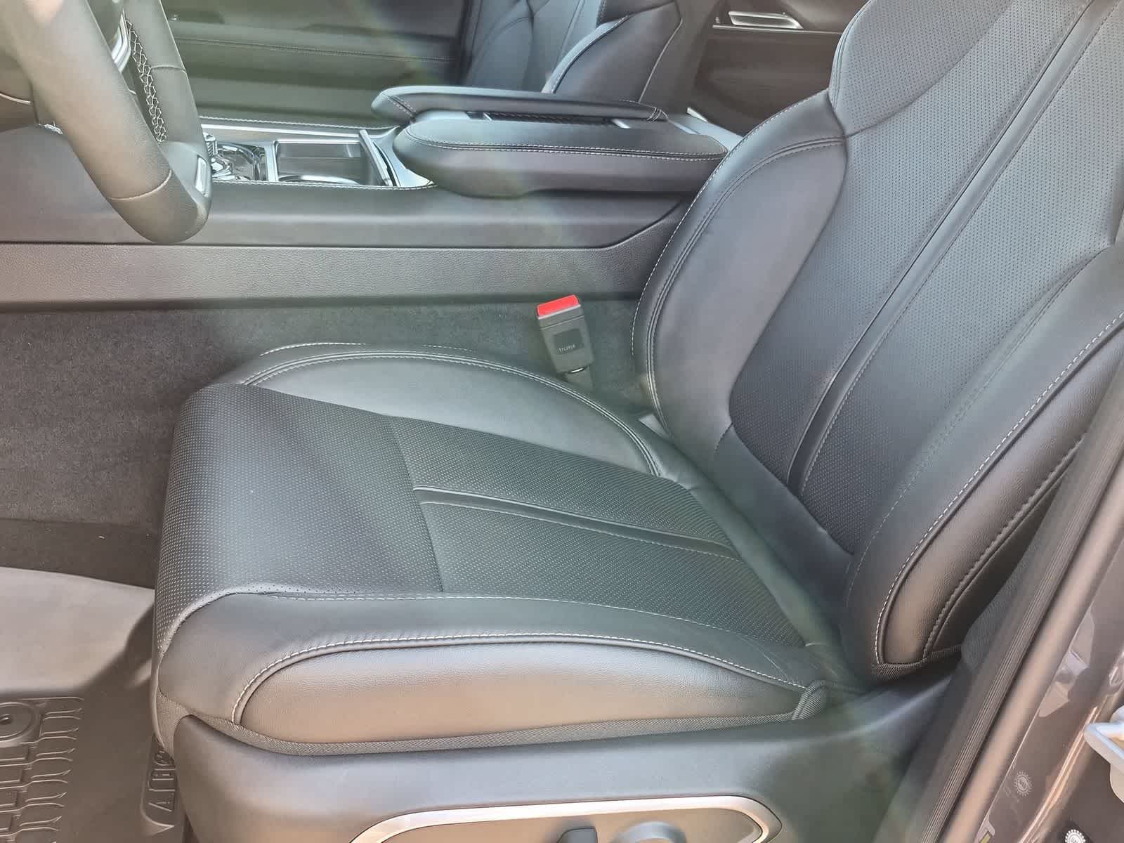 2026 Jeep Grand Wagoneer GRAND WAGONEER UPLAND 4X4