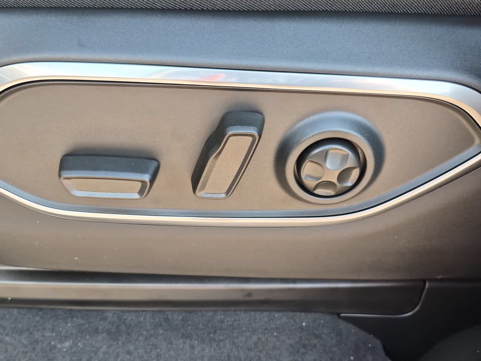 2026 Jeep Grand Wagoneer GRAND WAGONEER UPLAND 4X4