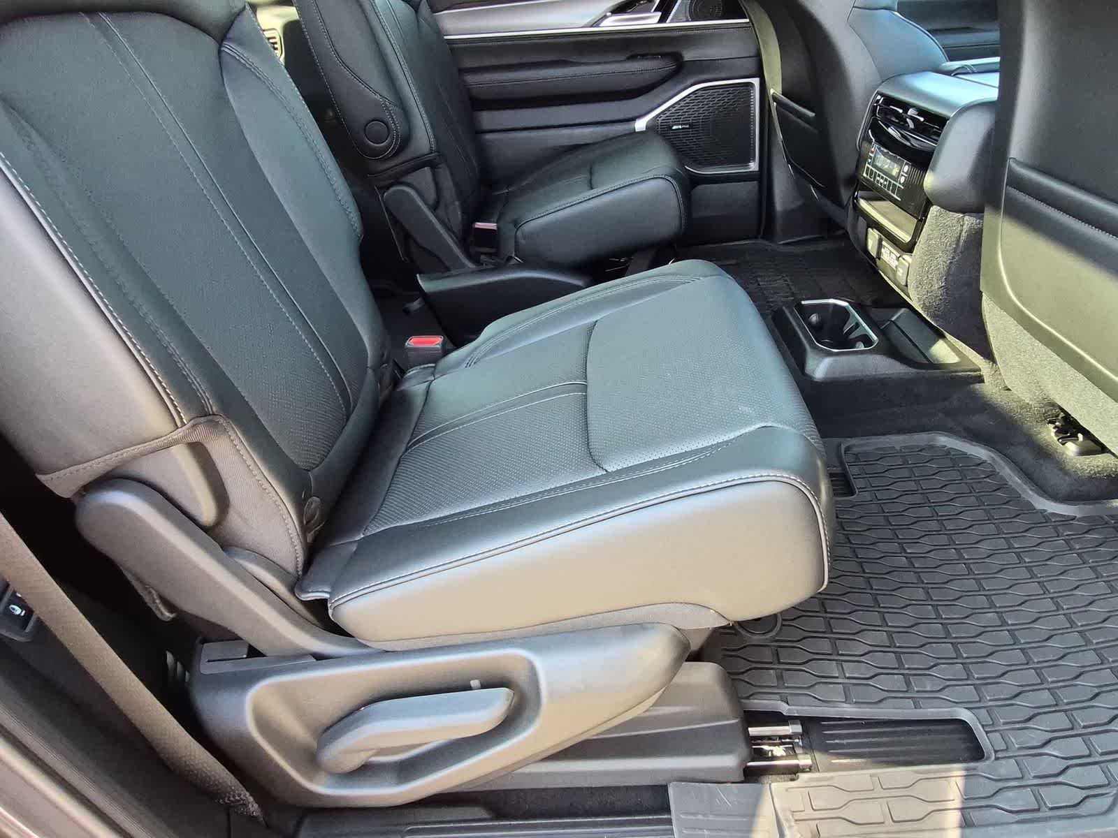 2026 Jeep Grand Wagoneer GRAND WAGONEER UPLAND 4X4