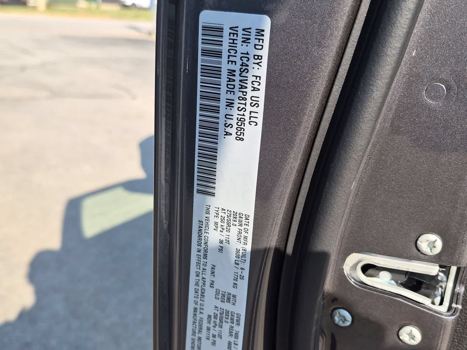 2026 Jeep Grand Wagoneer GRAND WAGONEER UPLAND 4X4
