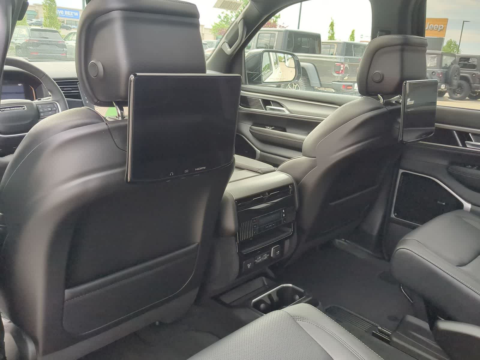2026 Jeep Grand Wagoneer GRAND WAGONEER LIMITED RESERVE 4X4