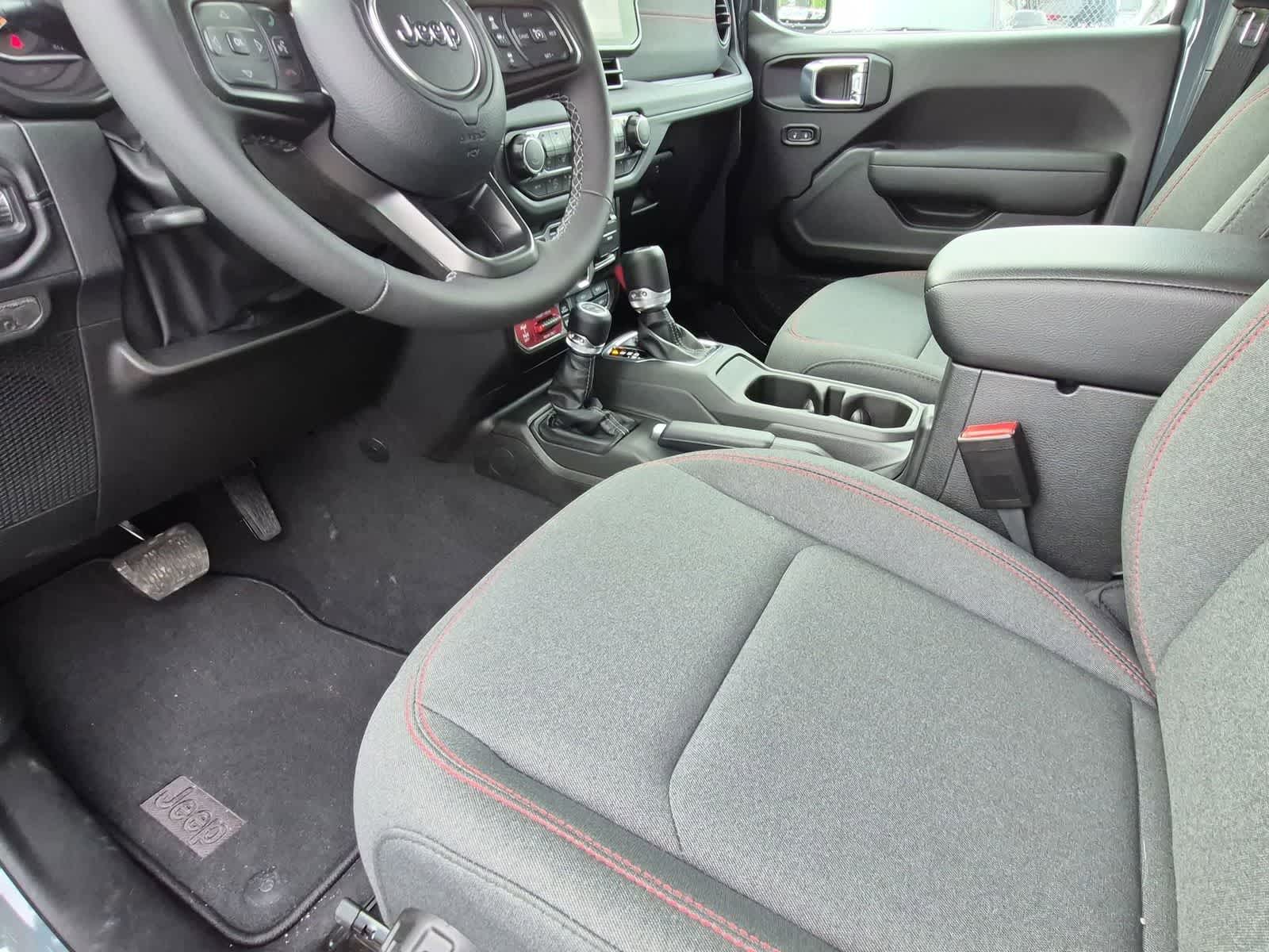 2026 Jeep Gladiator GLADIATOR RUBICON 4X4