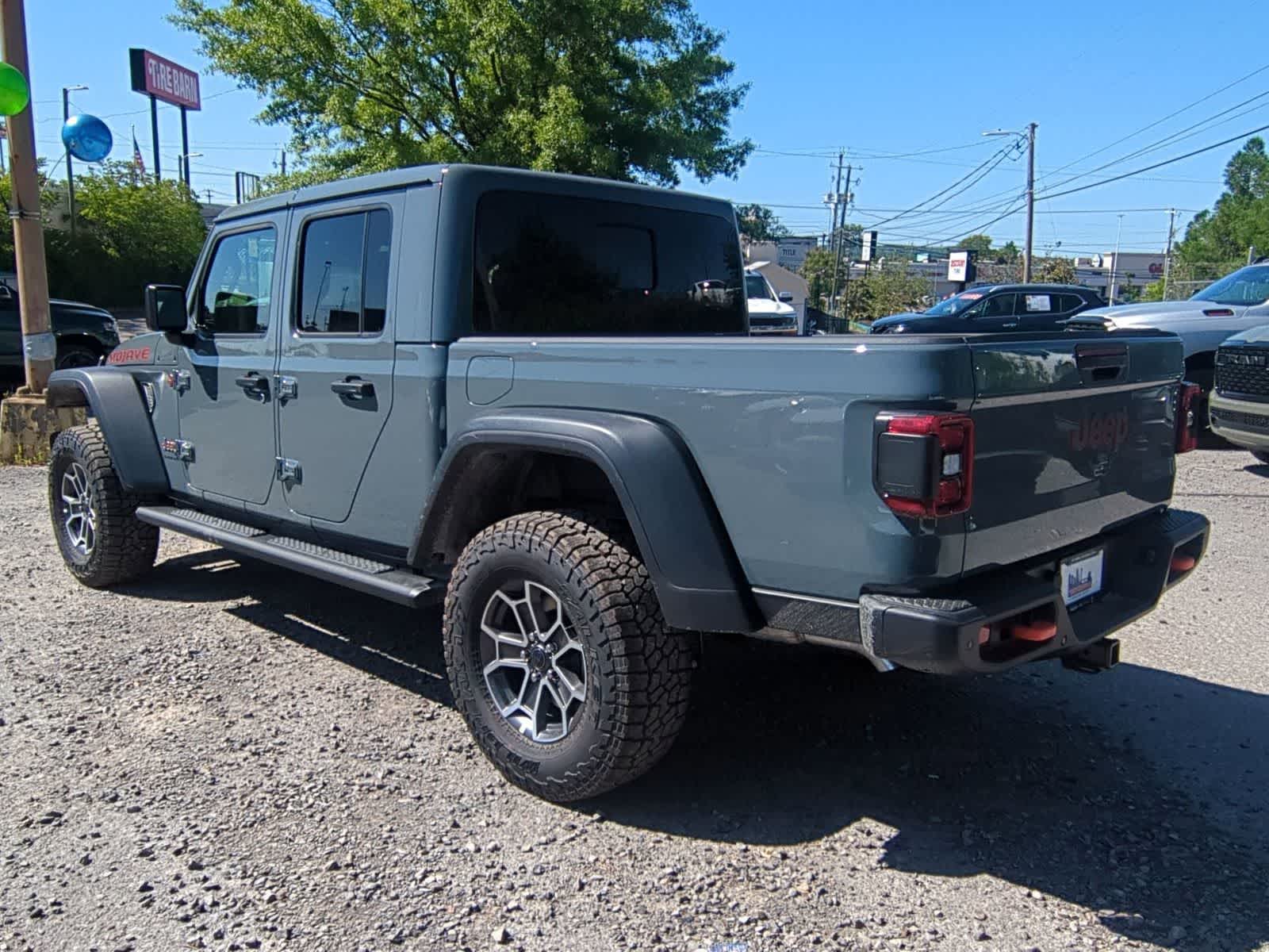 2026 Jeep Gladiator GLADIATOR MOJAVE 4X4