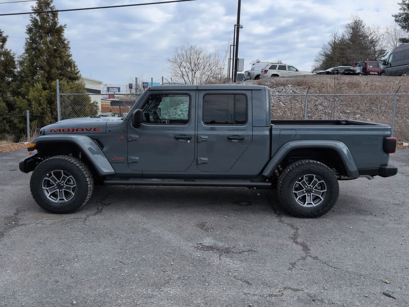 2026 Jeep Gladiator GLADIATOR MOJAVE 4X4