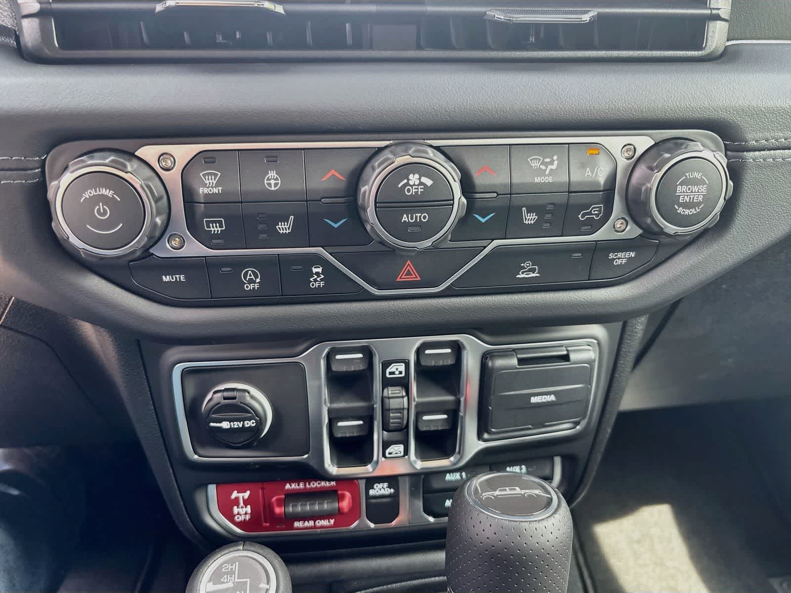 2026 Jeep Gladiator GLADIATOR MOJAVE 4X4