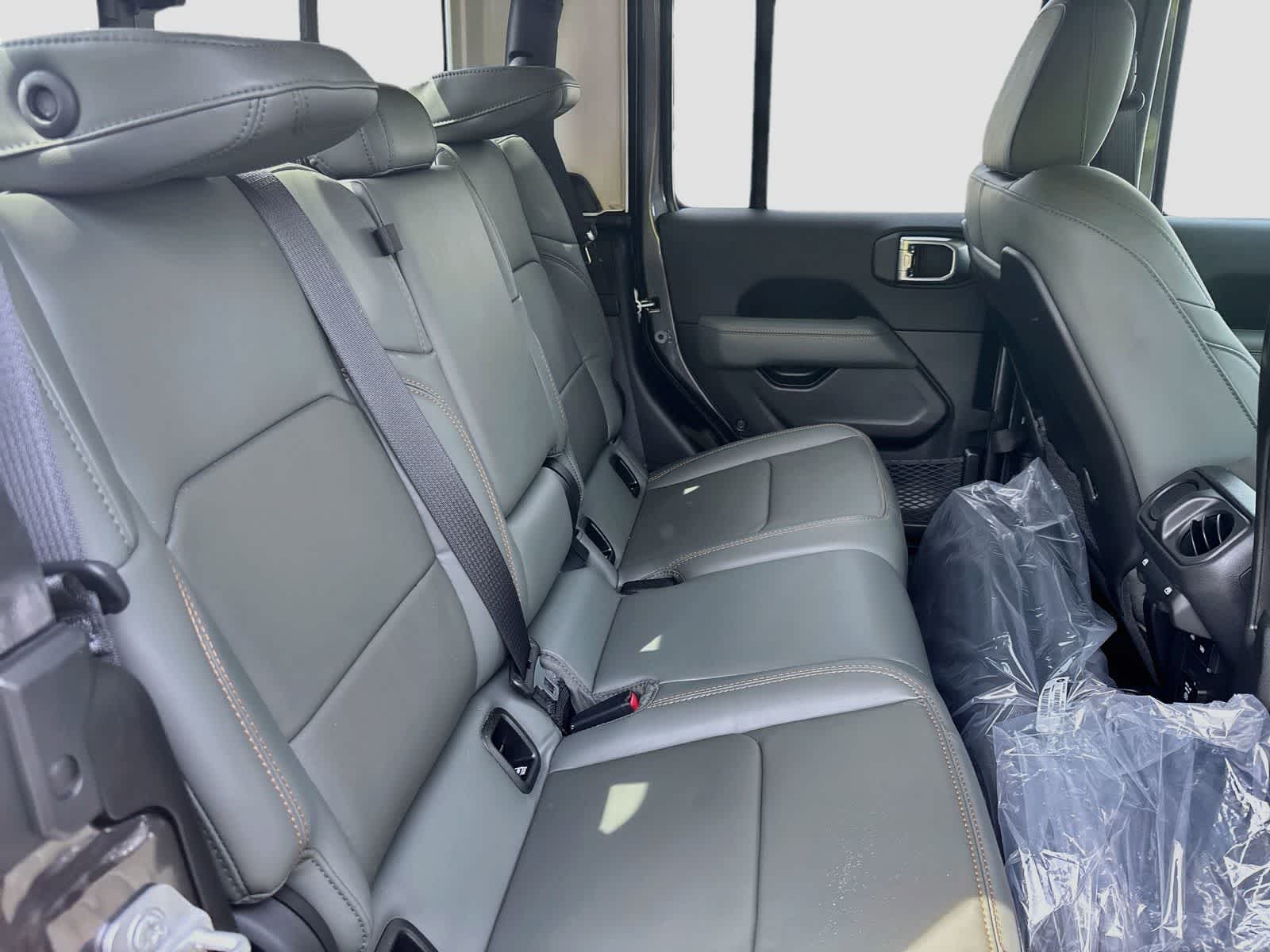 2026 Jeep Gladiator GLADIATOR MOJAVE 4X4