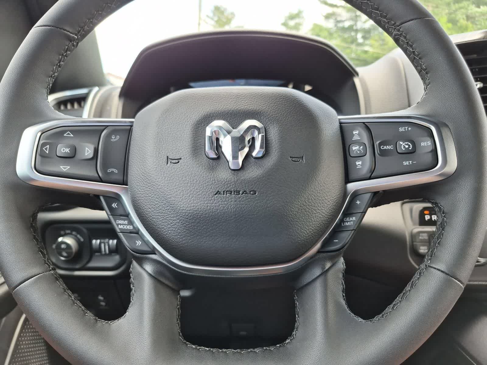 2026 RAM 1500 RAM 1500 BIG HORN CREW CAB 4X4 5'7' BOX
