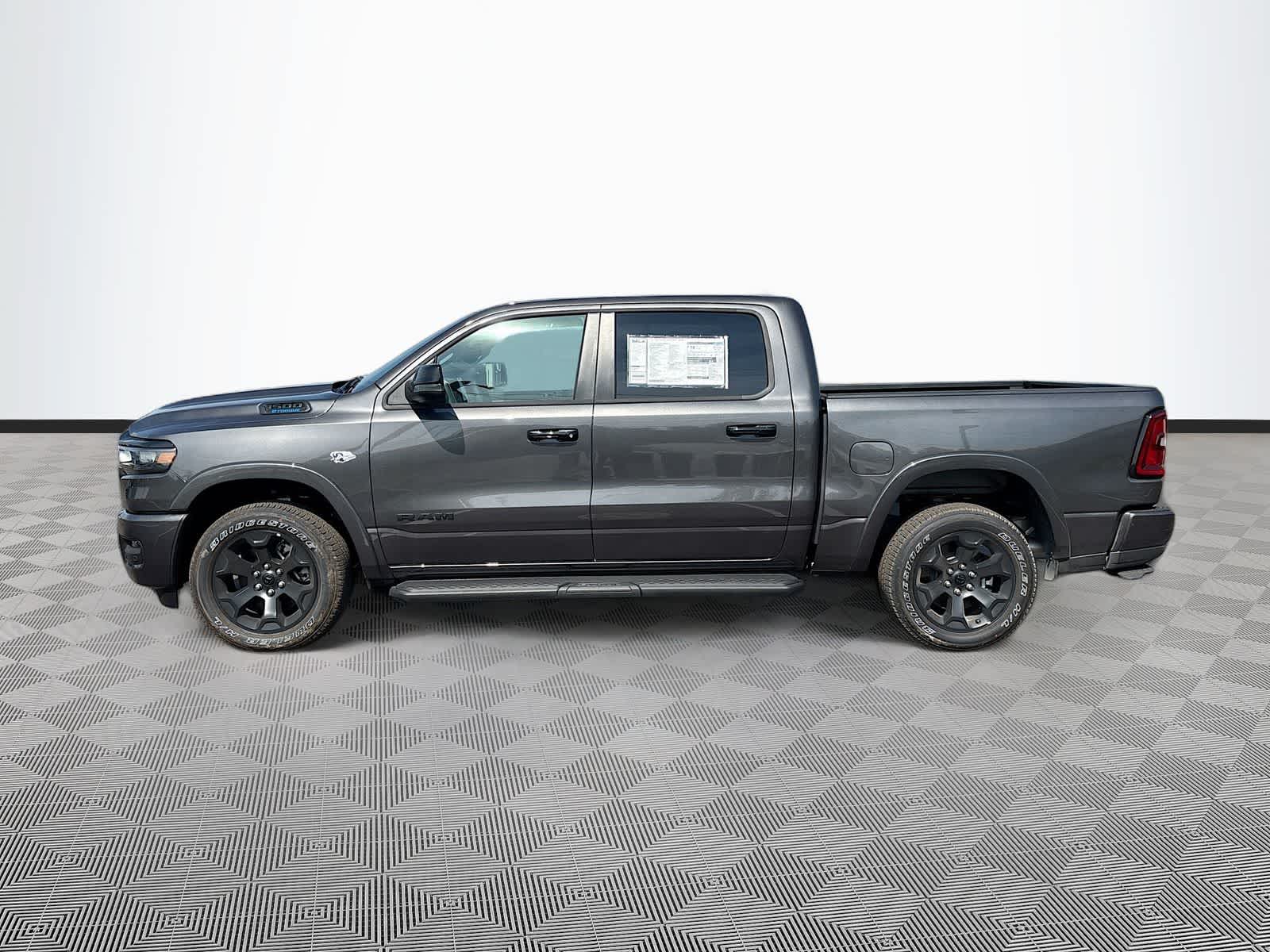 2026 RAM 1500 RAM 1500 BIG HORN CREW CAB 4X4 5'7' BOX