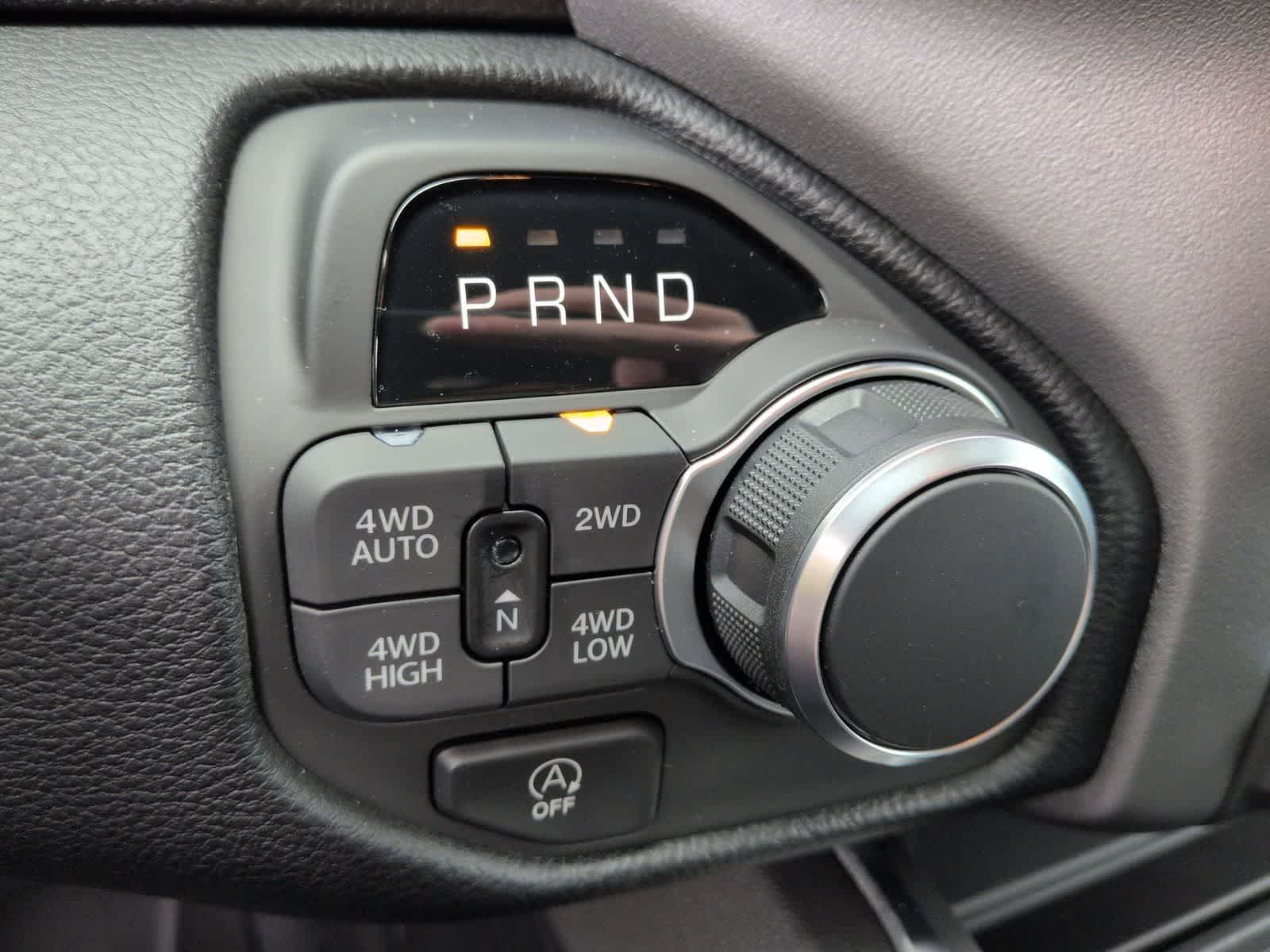 2026 RAM 1500 RAM 1500 BIG HORN CREW CAB 4X4 5'7' BOX