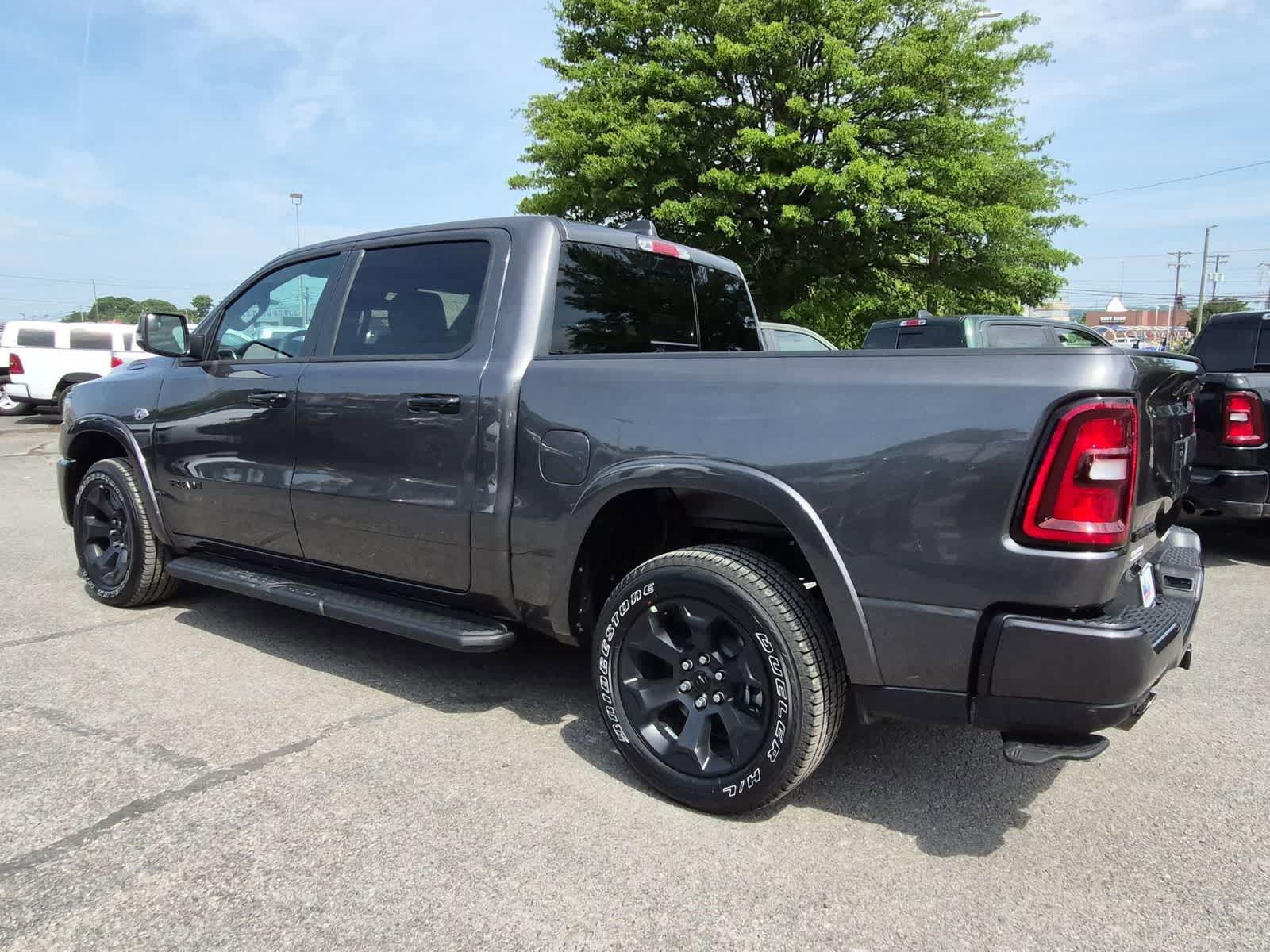 2026 RAM 1500 RAM 1500 BIG HORN CREW CAB 4X4 5'7' BOX