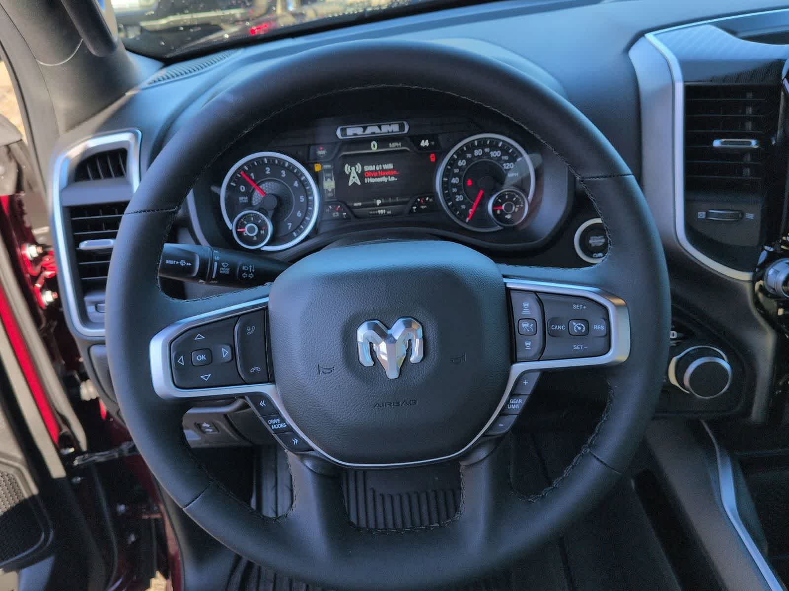 2026 RAM 1500 RAM 1500 BIG HORN CREW CAB 4X4 5'7' BOX