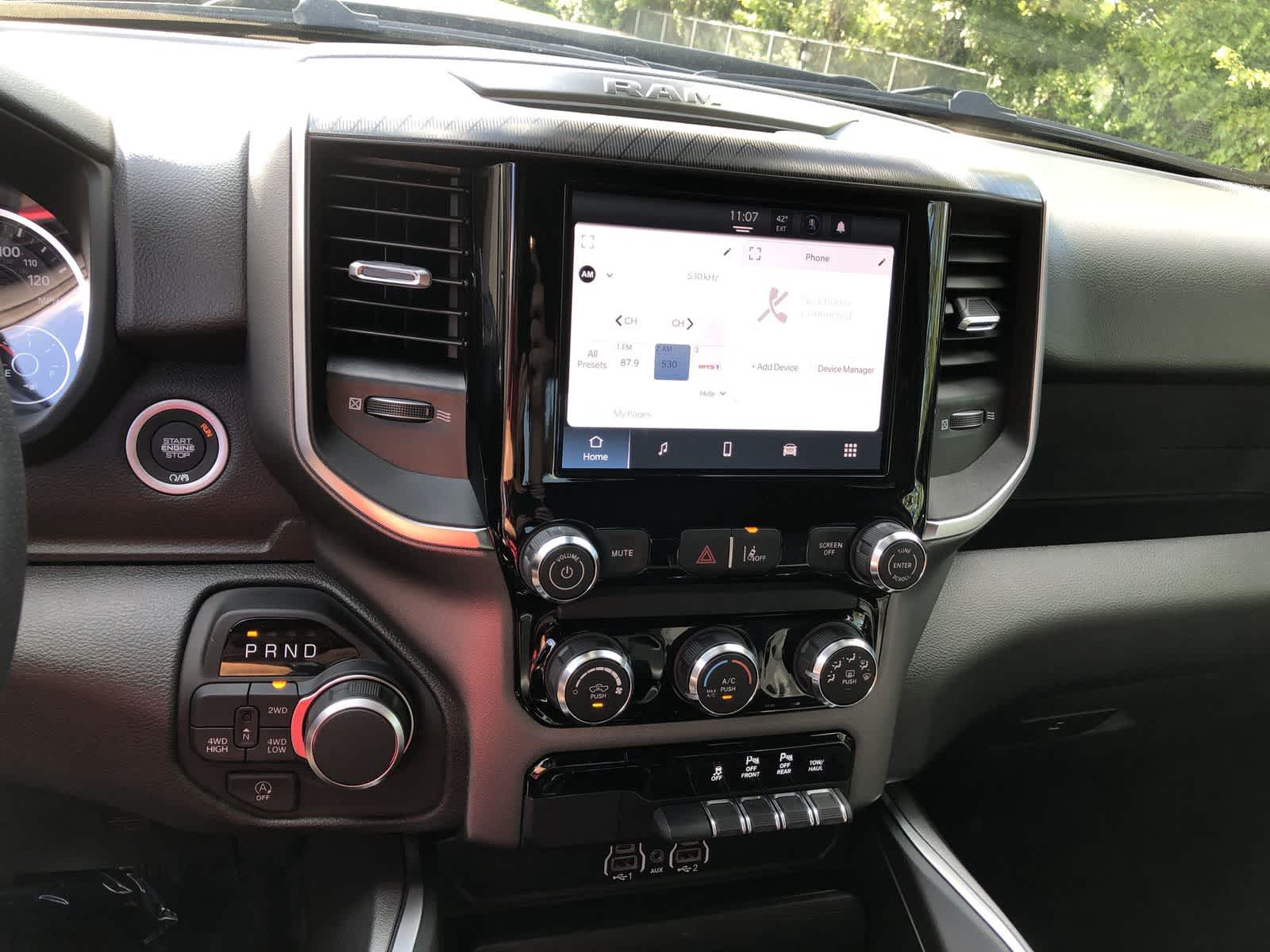 2026 RAM 1500 Express Crew Cab 4x4 5'7' Box