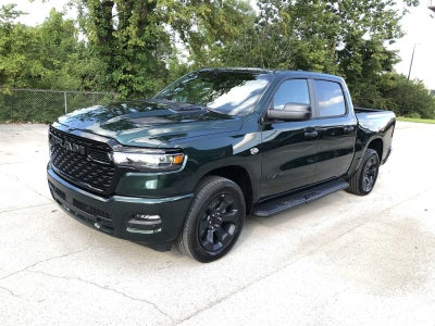 2026 RAM 1500 Express Crew Cab 4x4 5'7' Box