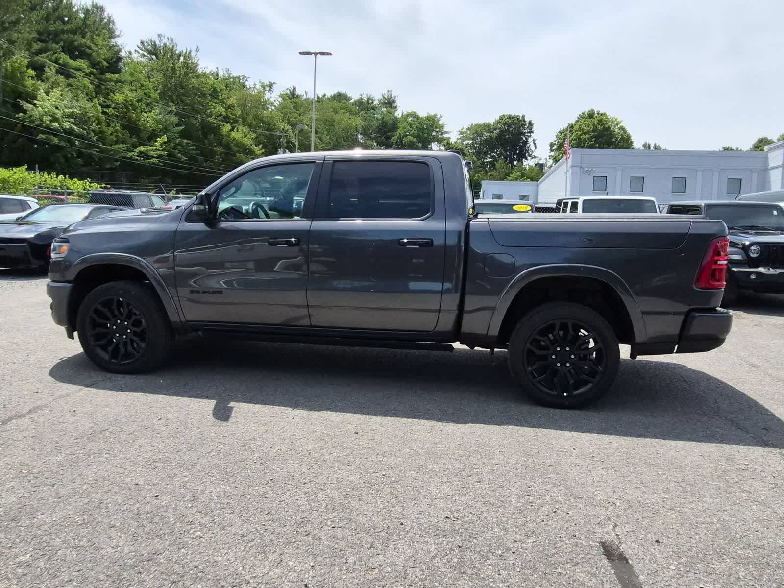2026 RAM 1500 RAM 1500 LIMITED CREW CAB 4X4 5'7' BOX